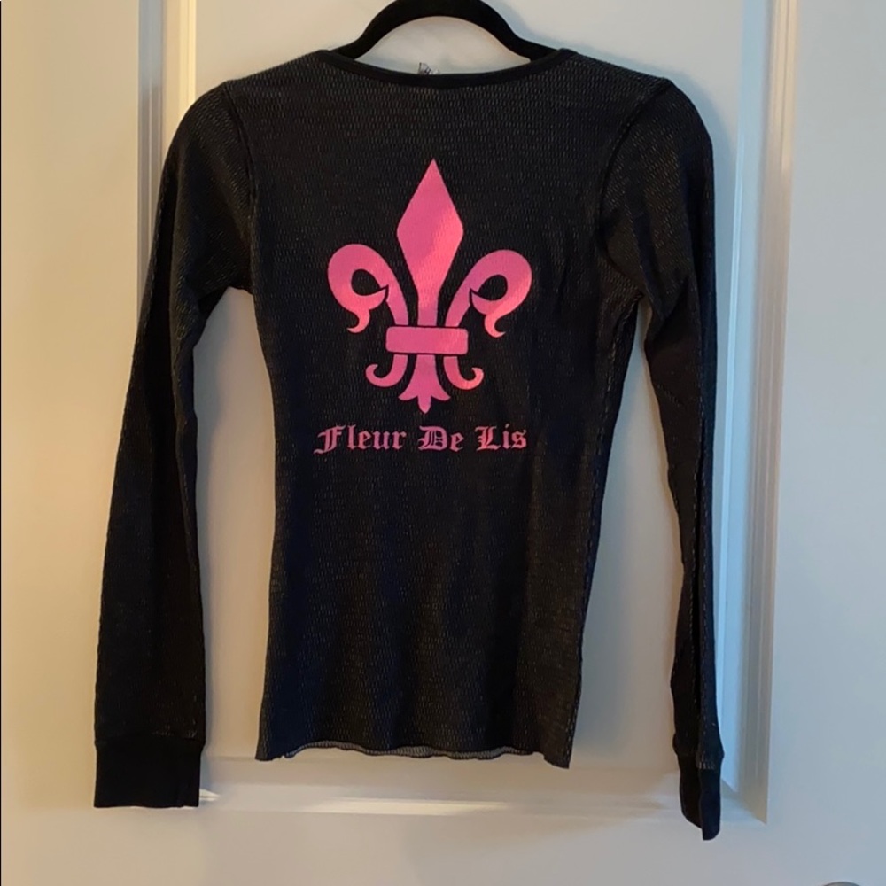 Graphic t shirt